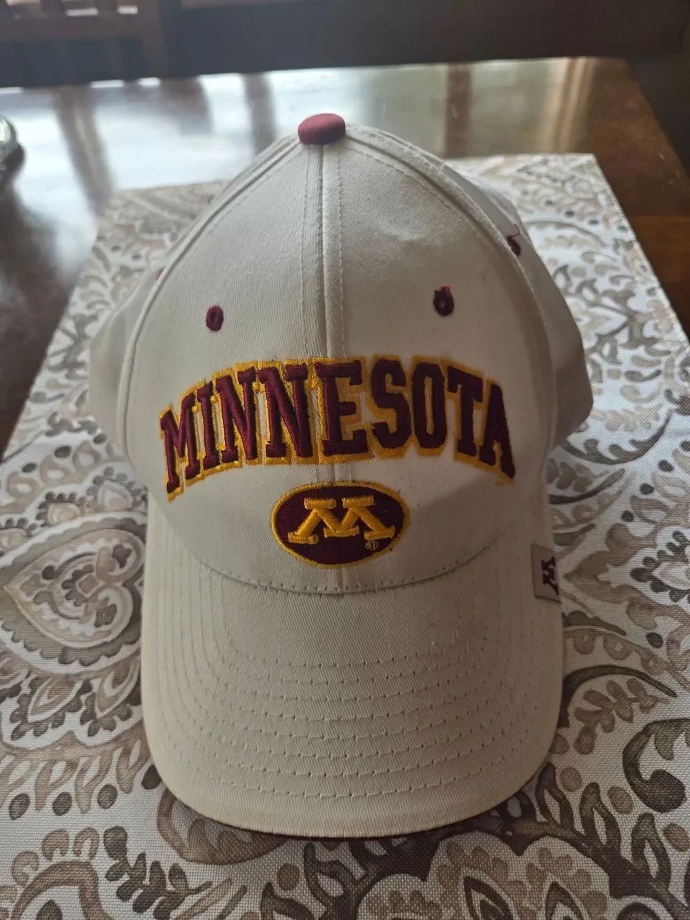 Zephyr Minnesota White Maroon Gold Baseball Cap Gophers